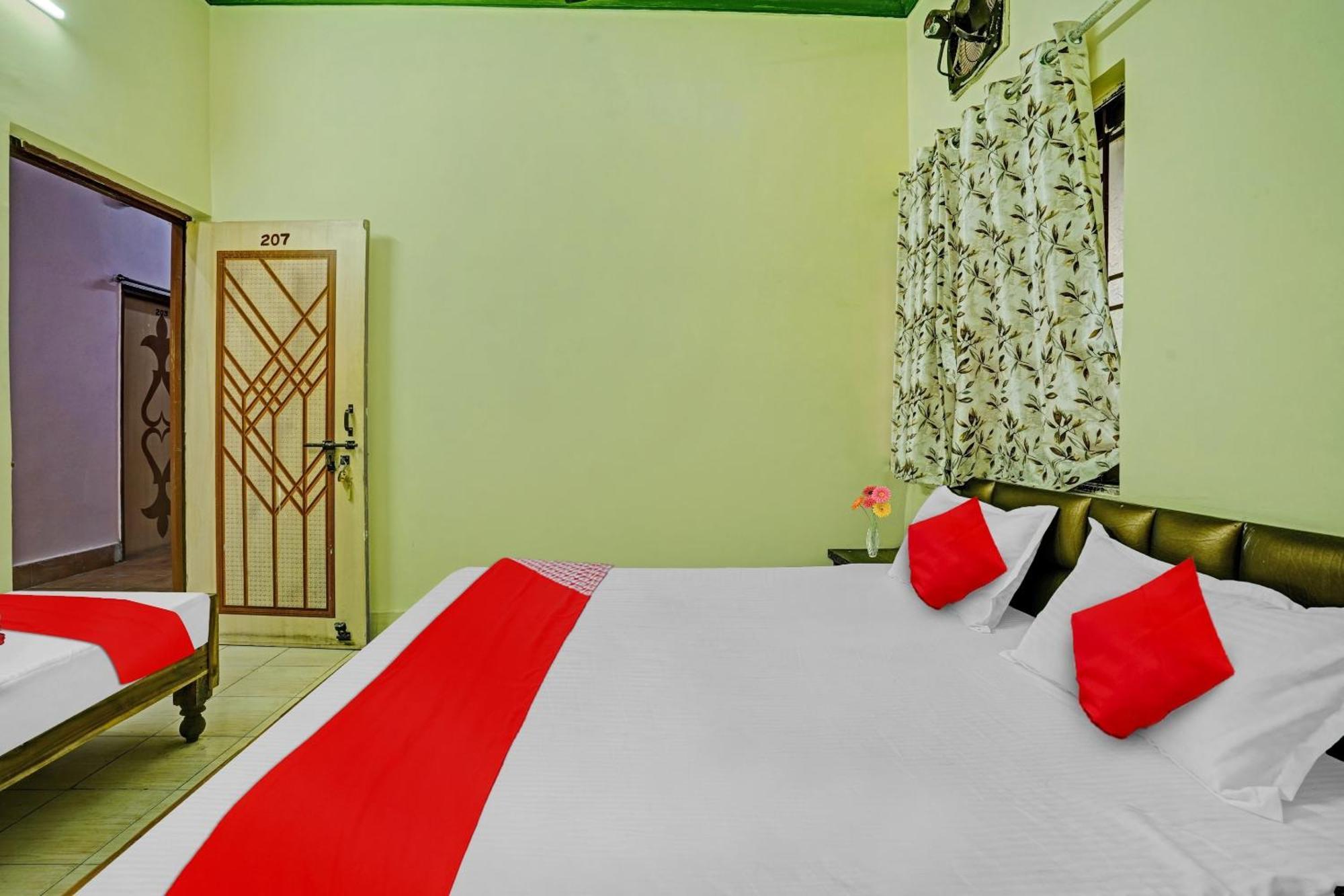 Hotel O B N Palace Raipur  Exterior photo