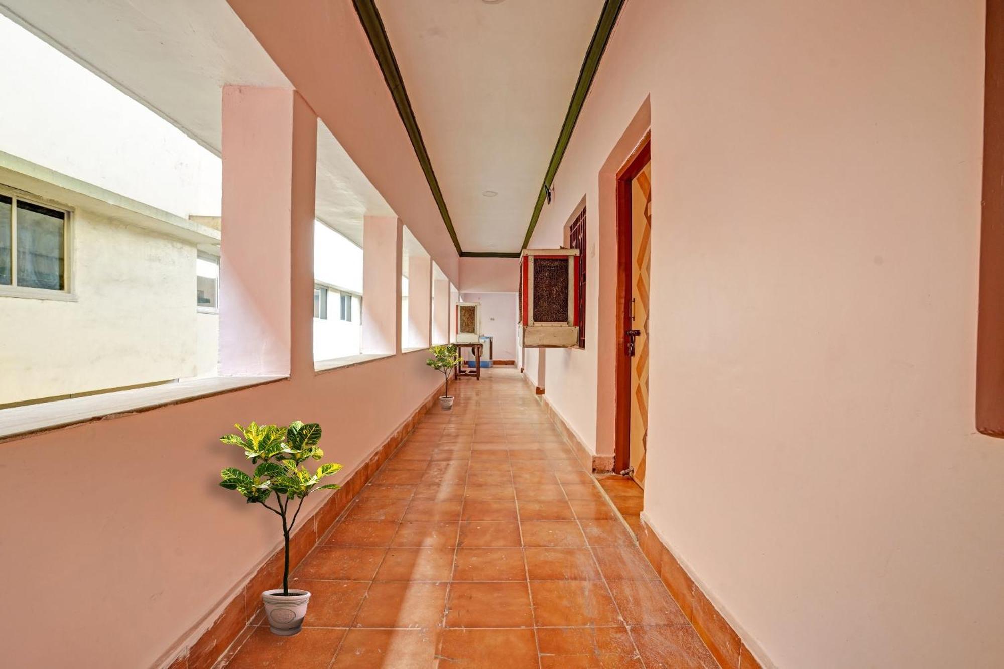Hotel O B N Palace Raipur  Exterior photo